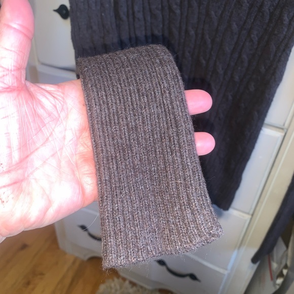 Beautiful Y2k sweater Bella swan  in prestine condition - a must have - Picture 3 of 4